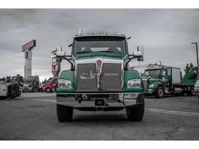 2024 Kenworth T880 Cab & Chassis Trucks
