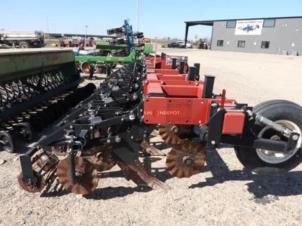 2012 Unverferth Ripper STRIPPER 310 Other Aggregate Equipment