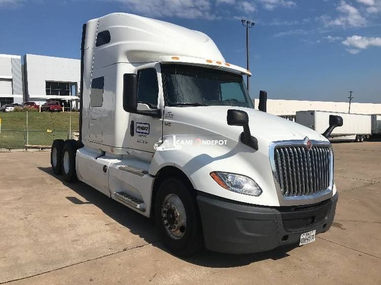 2019 International LT625 Sleeper Trucks