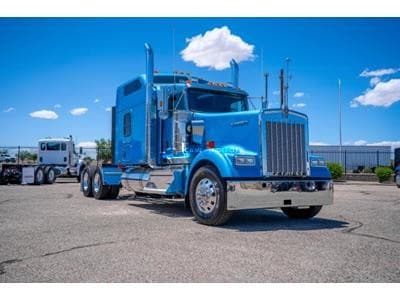 2026 Kenworth W900 Sleeper Trucks