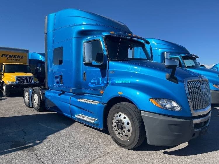2020 International LT625 Sleeper Trucks