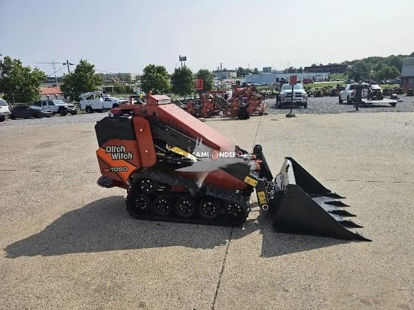 2024 Ditch Witch SK1050 Construction Equipment Skid Steer Wheeled