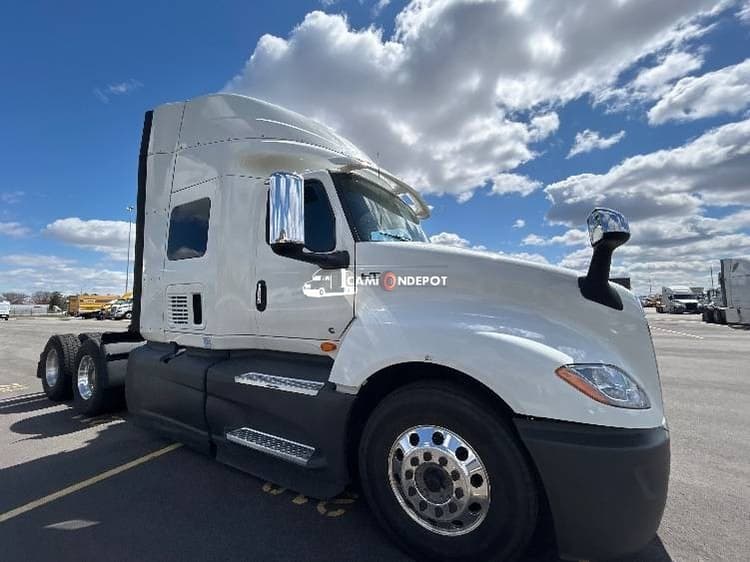 2019 International LT625 Sleeper Trucks