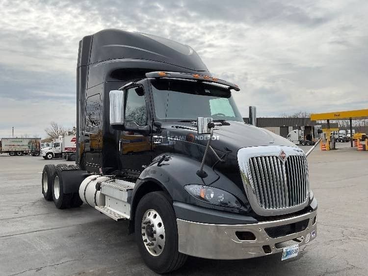 2020 International RH613 Sleeper Trucks