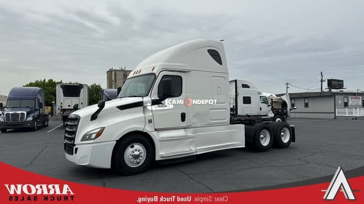 2020 Rubble Master Cascadia Sleeper Trucks
