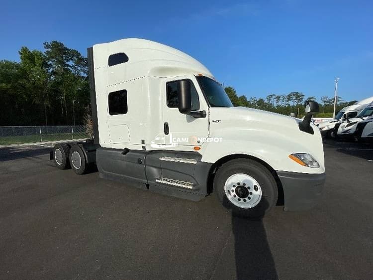 2022 International LT625 Sleeper Trucks