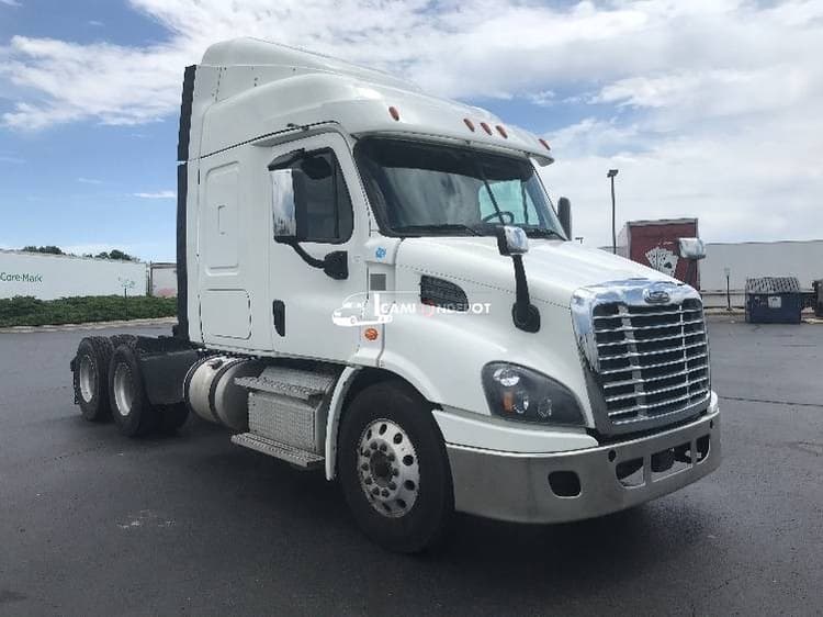 2019 Freightliner Cascadia 11364ST Sleeper Trucks