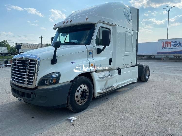 2018 Freightliner Cascadia 12542ST Sleeper Trucks