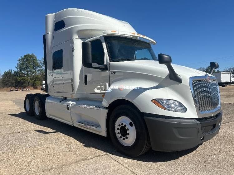 2019 International LT625 Sleeper Trucks