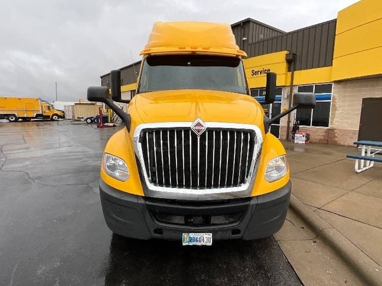2020 International LT625 Sleeper Trucks