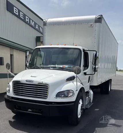 2020 Freightliner BUSINESS CLASS M2 106 Box Trucks