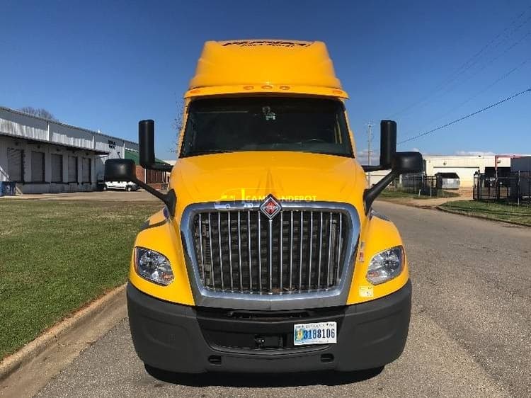 2020 International LT625 Sleeper Trucks