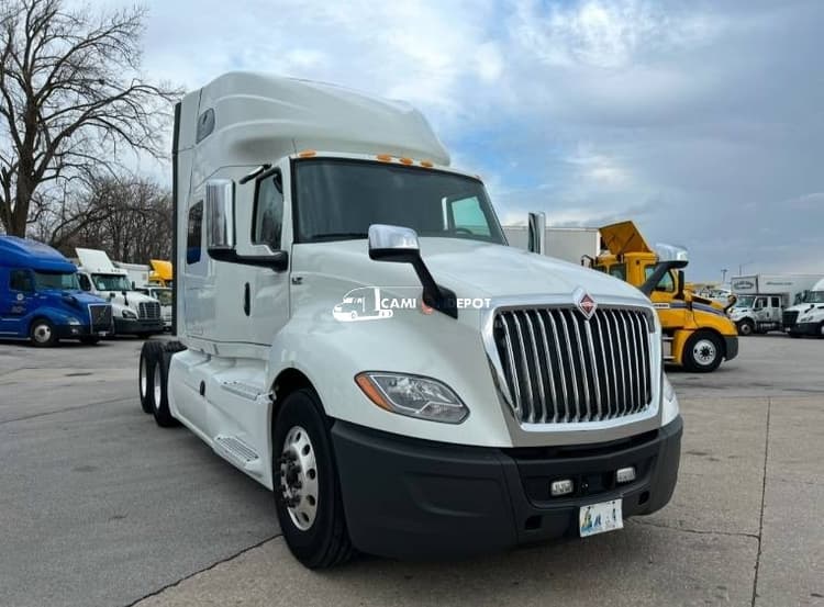 2019 International LT625 Sleeper Trucks