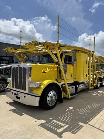 2022 Peterbilt 389 Car Hauler Trucks