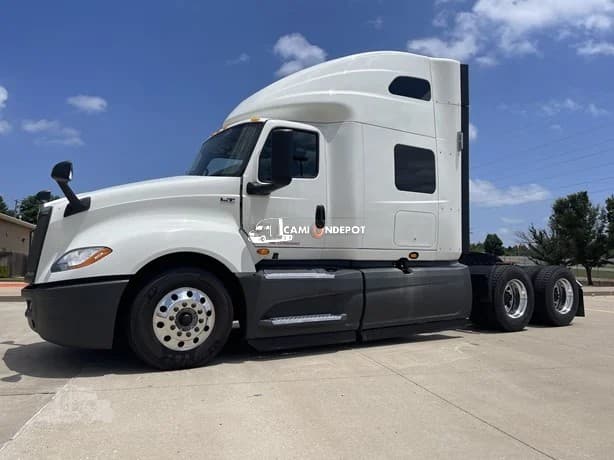 2020 International LT Sleeper Trucks