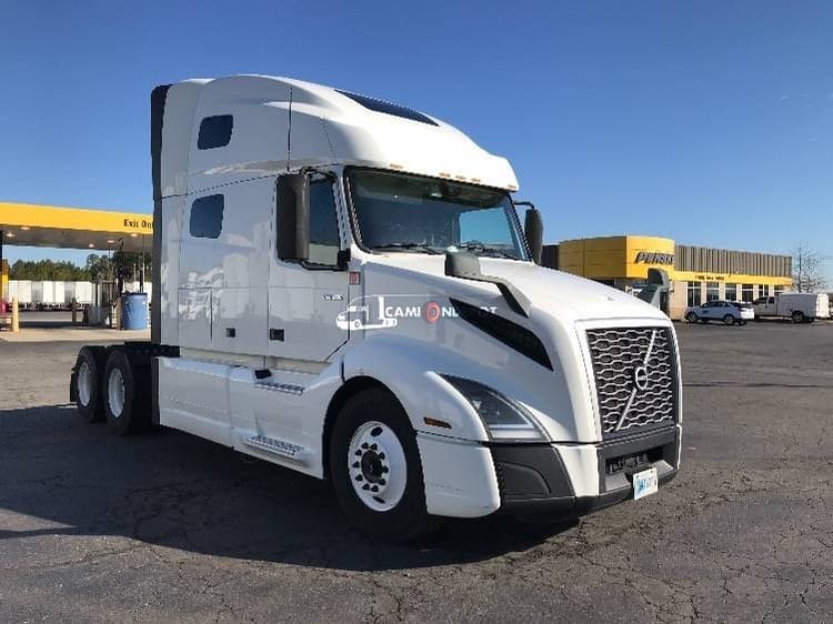 2020 Volvo VNL64760 Sleeper Trucks