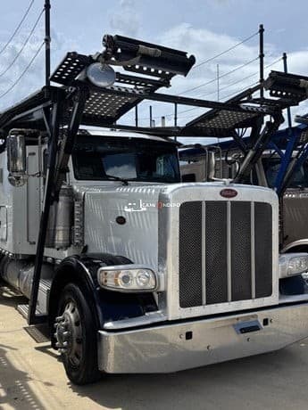 2021 Peterbilt 389 Car Hauler Trucks