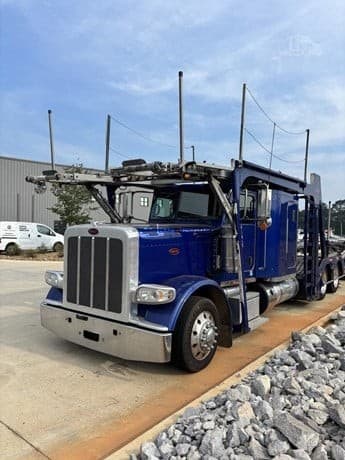 2020 Peterbilt 389 Car Hauler Trucks