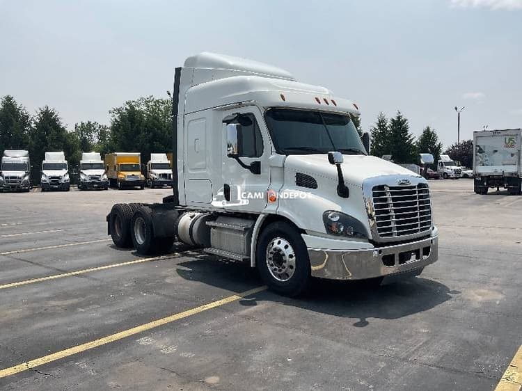 2019 Freightliner Cascadia 11364ST Sleeper Trucks