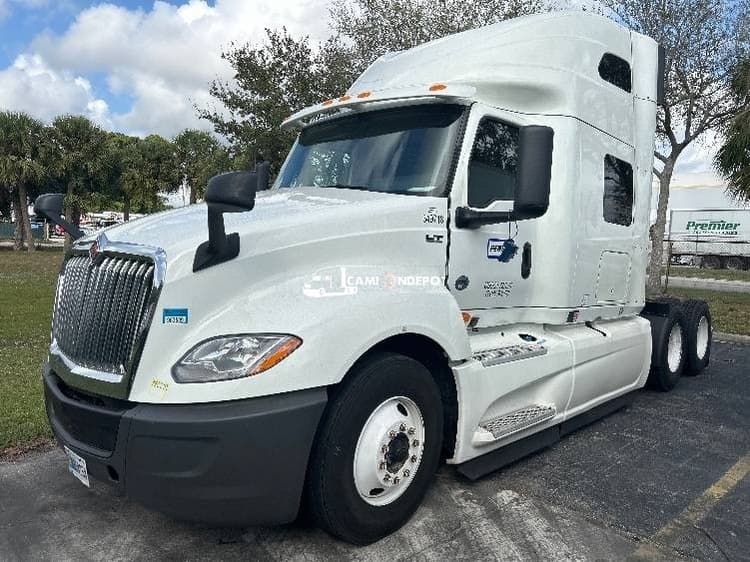 2020 International LT625 Sleeper Trucks