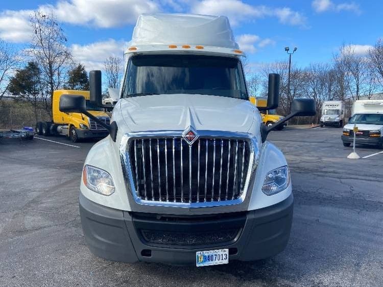 2019 International LT625 Sleeper Trucks