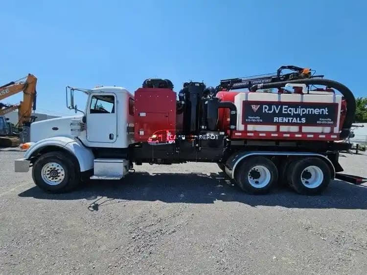 2007 Peterbilt 357 Tank Trucks
