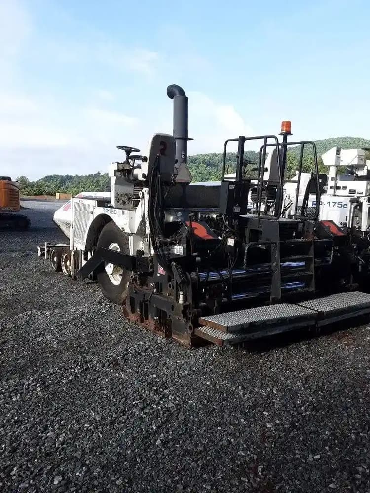 2005 Roadtec RP190 Mixer Trucks Asphalt Trucks Concrete Trucks