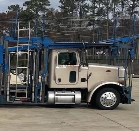 2020 Peterbilt 365 Car Hauler Trucks
