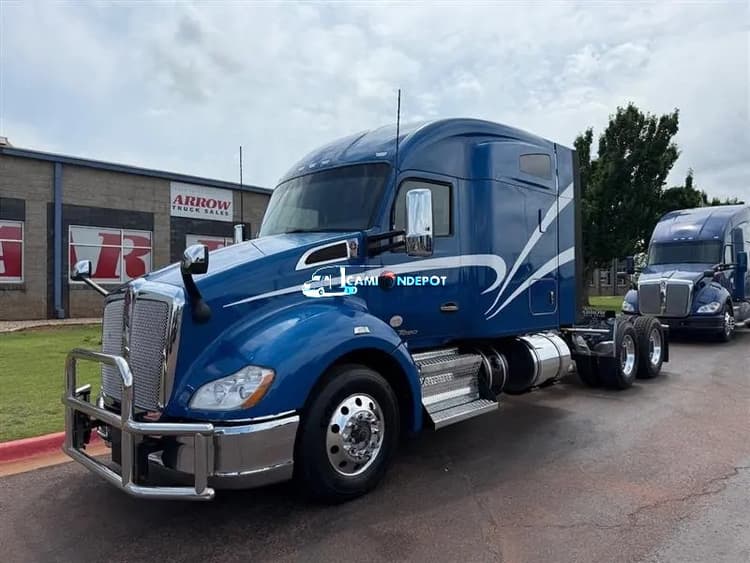 2021 Kenworth T680 Sleeper Trucks