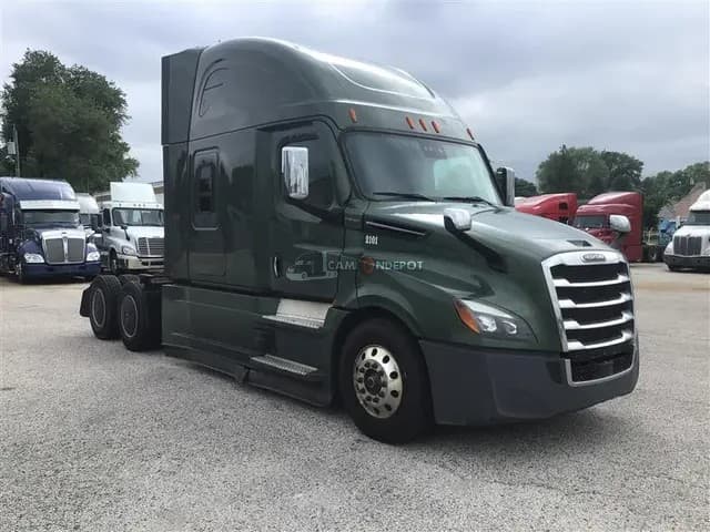 2021 Freightliner Cascadia Sleeper Trucks