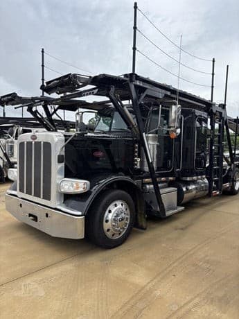 2019 Peterbilt 389 Car Hauler Trucks