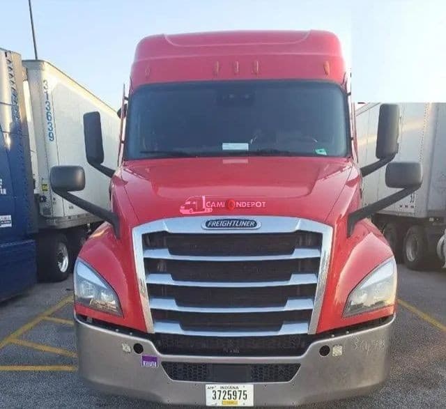 2020 Freightliner Cascadia Sleeper Trucks