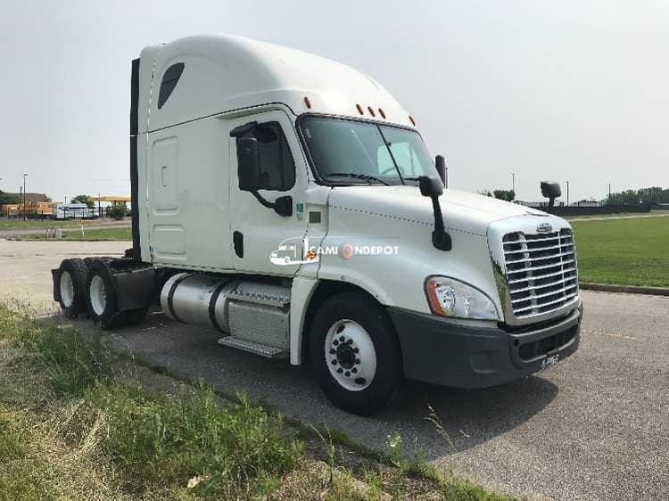 2019 Freightliner Cascadia 12564ST Sleeper Trucks