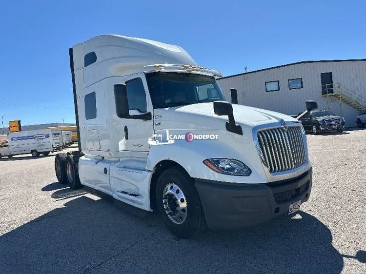 2019 International LT625 Sleeper Trucks