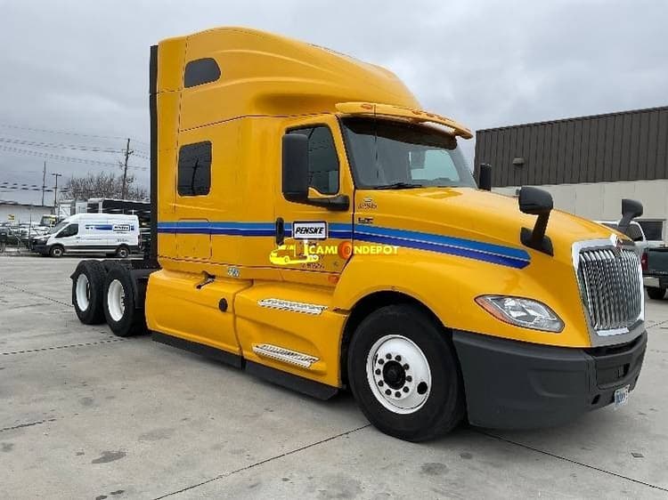 2020 International LT625 Sleeper Trucks