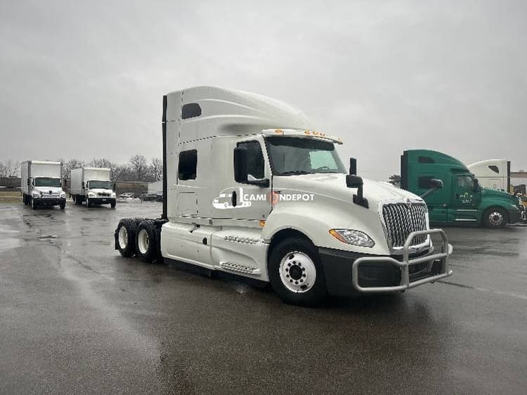 2020 International LT625 Sleeper Trucks
