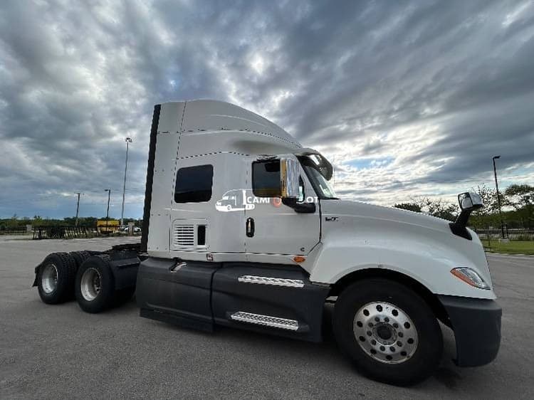 2019 International LT625 Sleeper Trucks