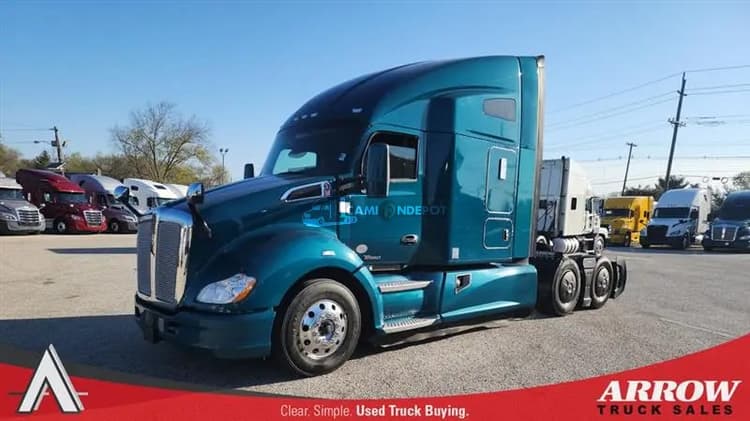 2021 Kenworth T680 Sleeper Trucks