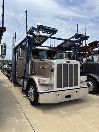 2018 Peterbilt 389 Car Hauler Trucks