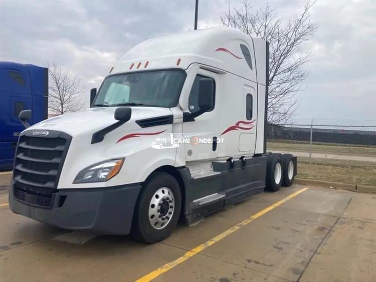 2021 Freightliner Cascadia Sleeper Trucks