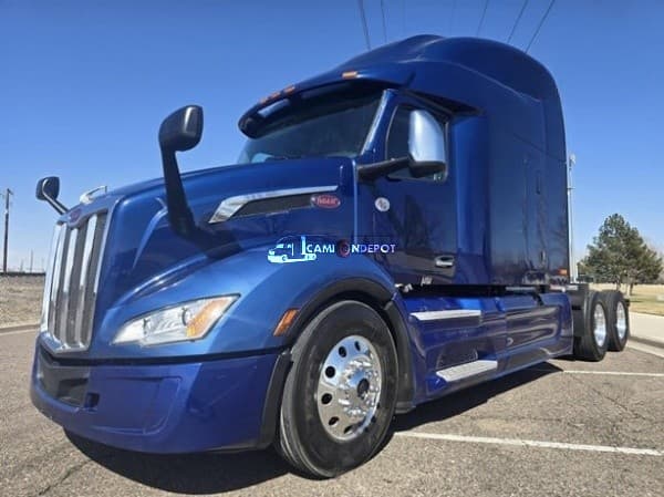 2023 Peterbilt 579 Sleeper Trucks