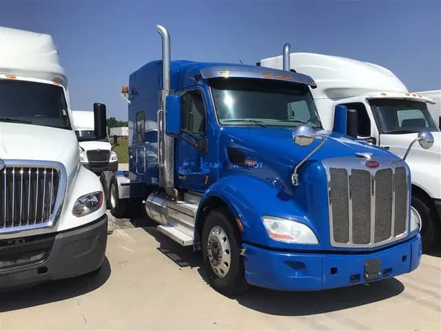 2020 Peterbilt 579 Sleeper Trucks