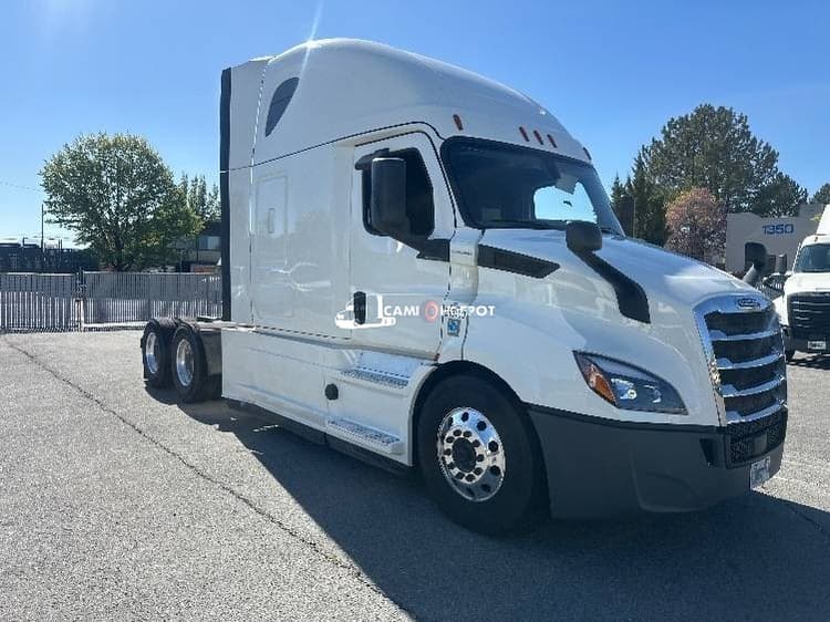 2020 Freightliner T11664ST Sleeper Trucks