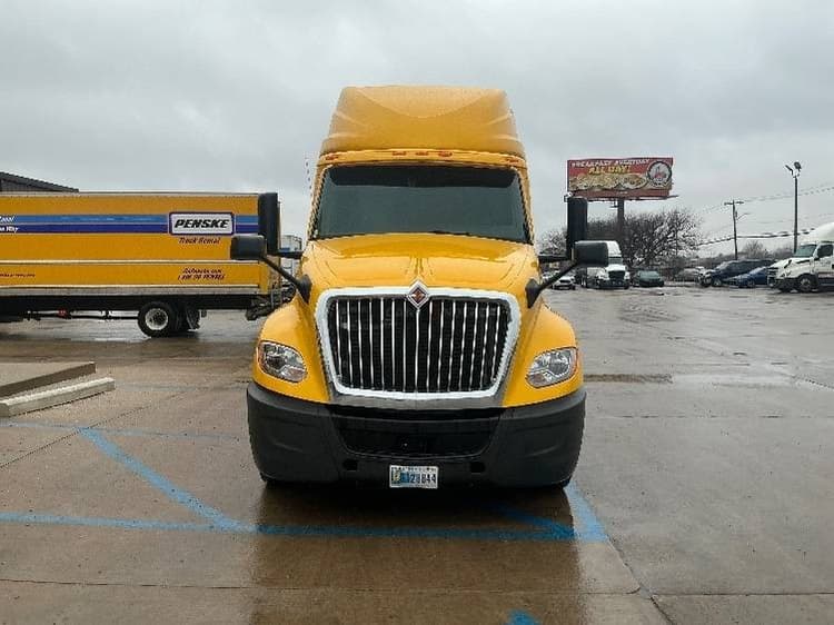 2020 International LT625 Sleeper Trucks