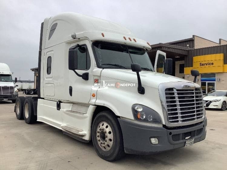 2019 Freightliner Cascadia 12564ST Sleeper Trucks