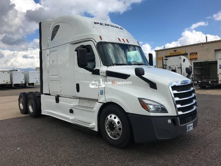 2020 Freightliner T12664ST Sleeper Trucks