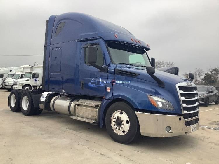2020 Freightliner T12664ST Sleeper Trucks