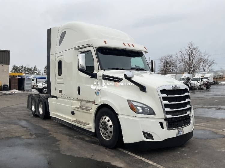 2019 Freightliner T12664ST Sleeper Trucks
