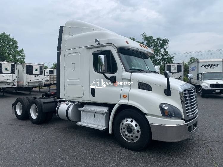 2019 Freightliner Cascadia 11364ST Sleeper Trucks