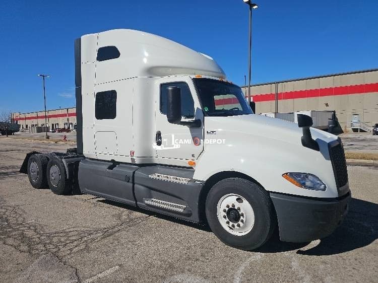 2022 International LT625 Sleeper Trucks